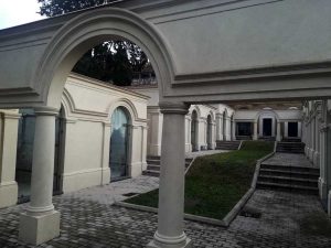 Il cimitero di Ischia di Castro