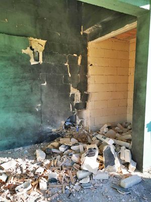 Cellamare - Gli spogliatoi distrutti dalla bomba