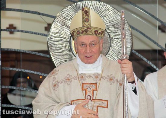 Il vescovo Lino Fumagalli