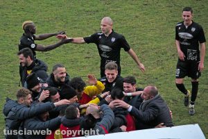 Sport - Calcio - Viterbese - L'esultanza di Salvatore Molinaro
