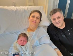 Il piccolo Alessandro Ancora con la mamma e il papà