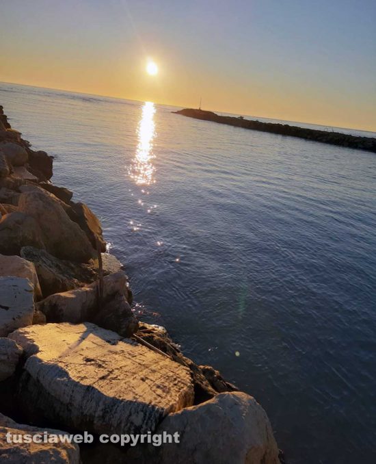 Montalto Marina - Tramonto a Capodanno - Foto di Gaetano Castelli