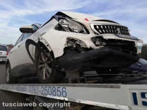 Una delle auto incidentate