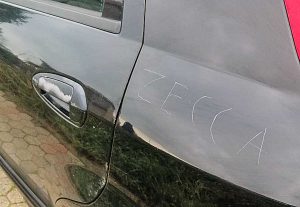 Montalto di Castro - "Zecca", marchiata con un chiodo l'auto di un esponente Pd