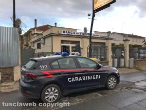 Viterbo - Rapina in banca a Villanova - L'intervento dei carabinieri