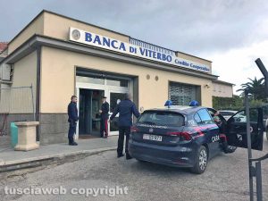 Viterbo - Rapina in banca a Villanova - L'intervento dei carabinieri