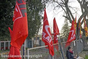 Viterbo - Il volantinaggio della Flai Cgil