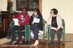 Viterbo - L'incontro "Tra jeans stretti e sconti di pena"