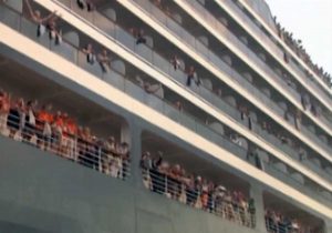 Sihanoukville - Passeggeri sulla nave Westerdam