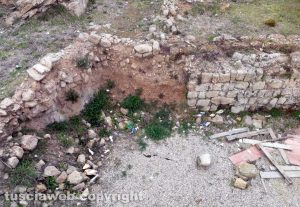 Viterbo - La segnalazione nei pressi del parcheggio di Valle Faul