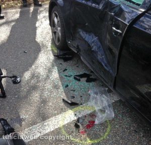 Viterbo - Scontro auto-moto sulla Cimina