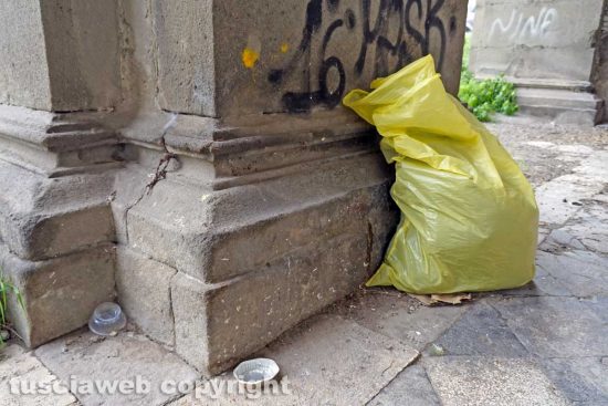 Viterbo - La vita dei senza tetto ai tempi del Coronavirus