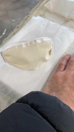 Mascherina per neonati creata da Stefano Trabucco