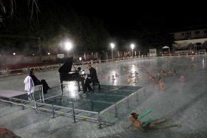 Concerto sull’acqua della piscina Terme dei Papi
