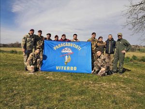 Paracadutisti di Viterbo - I lanci a chiusura del 46esimo corso