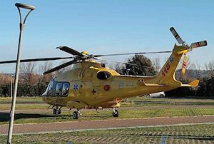 Orte - Ragazzo trovato morto in casa - L'arrivo dell'eliambulanza