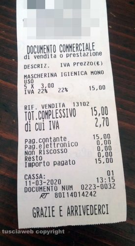 Viterbo - Lo scontrino dell'acquisto di mascherine igieniche