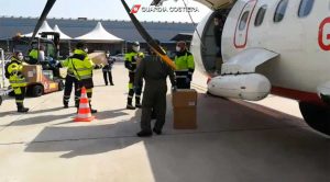 Trasporto urgente della guardia costiera per la consegna di Dpi al Sud Italia