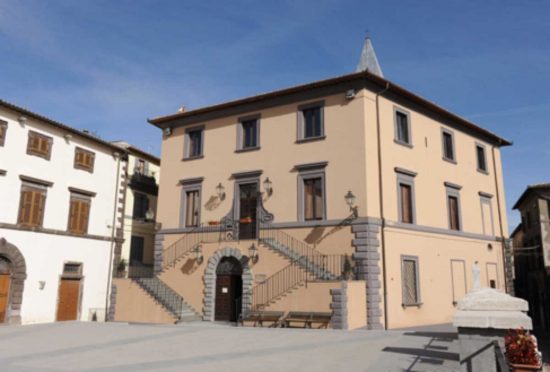 Grotte di Castro - Palazzo del Vignola, sede del museo Civita