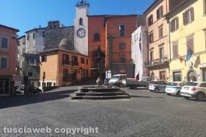 Montefiascone - La città deserta - Piazza Vittorio Emanuele