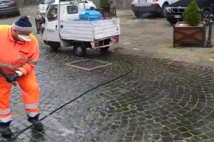 Montefiascone - L'intervento di sanificazione della Viterbo ambiente