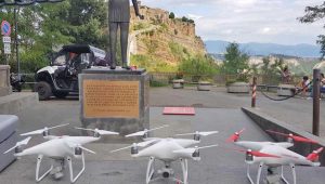 Bagnoregio - Coronavirus - Il drone della croce rossa