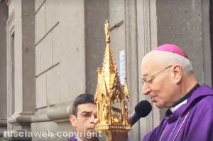 Basilica di Santa Rosa - Il vescovo chiede l'intercessione di Santa Rosa con il cuore della patrona