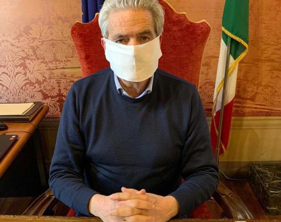 Il sindaco Giovanni Arena