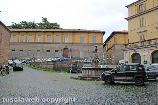 Viterbo - Piazza Dante