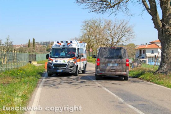 Celleno zona rossa - Un'ambulanza