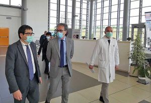 Coronavirus - L'assessore regionale d'Amato visita l'Ospedale dei Castelli