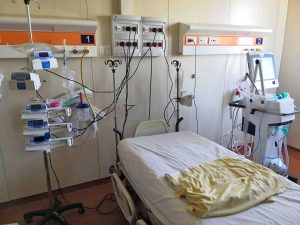 Roma - L'assessore Alessio D'Amato in visita al Covid Center del San Filippo Neri