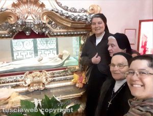 Monastero di Santa Rosa - Gli auguri delle suore alcantarine per la domenica delle palme