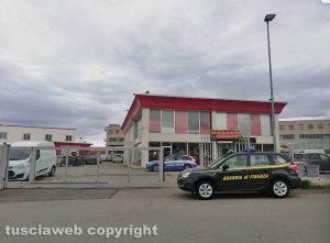 Polstrada e finanza in una delle aziende di Elio Marchetti
