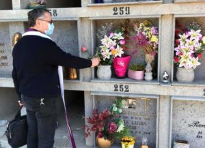 Pulizia del cimitero in occasione della Pasqua 