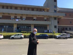 Viterbo - Il vescovo Fumagalli a Belcolle