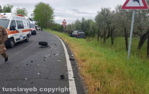Vitorchiano - Frontale su strada Acquabianca
