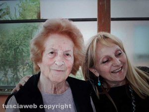 Bernardina Bartoli con la figlia Luciana Manipoli
