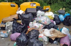 Viterbo - Rifiuti abbandonati
