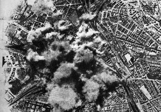 Roma - Bombardamento aereo durante la seconda guerra mondiale