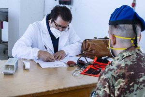 Emergenza sangue, l'aviazione dell’esercito in soccorso dell'Asl con donazioni