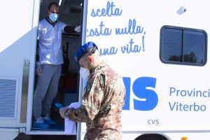 Emergenza sangue, l'aviazione dell’esercito in soccorso dell'Asl con donazioni