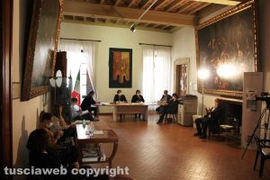 Orte - Il consiglio comunale nella sala delle Bandiere