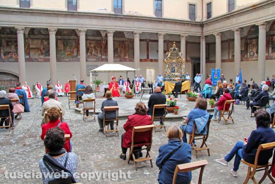 Viterbo - La messa per la Madonna liberatrice 