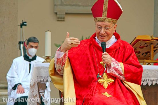 Viterbo - Il vescovo Lino Fumagalli