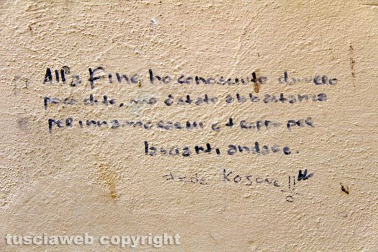Viterbo - L'amore sui muri