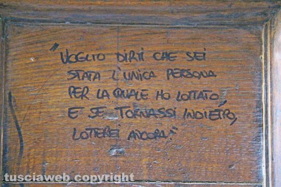 Viterbo - L'amore sui muri