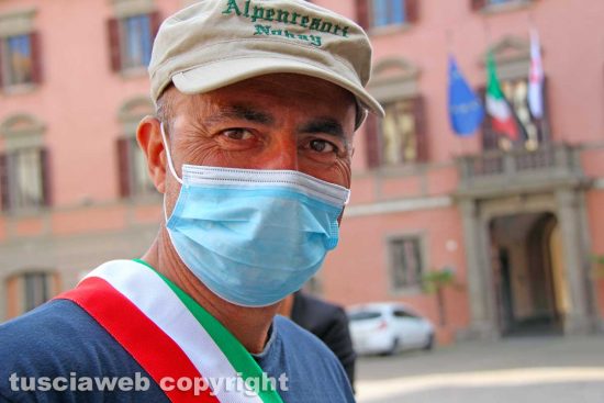 Viterbo - Il sindaco di Divignano Gianluca Bacchetta