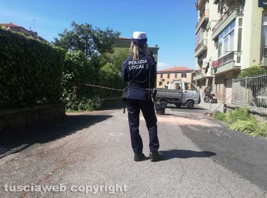 Viterbo - Vigilantes si toglie la vita