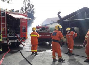 In fiamme rimessa di un ristorante 